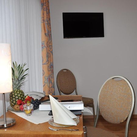 Hotel-Restaurant Sonnenhof Veitsrodt Oda fotoğraf