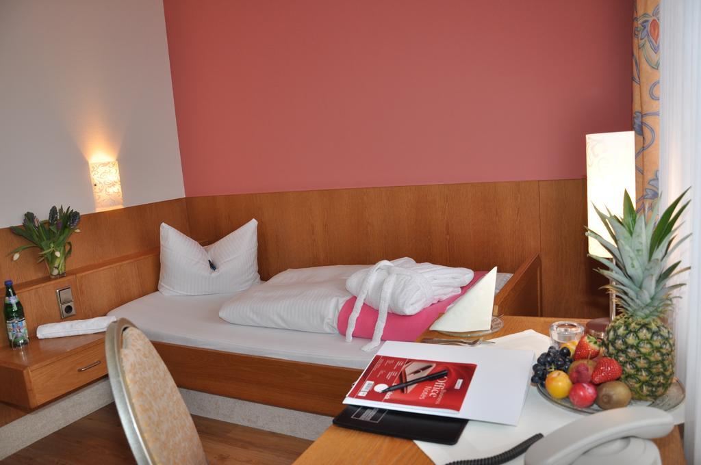 Hotel-Restaurant Sonnenhof Veitsrodt Dış mekan fotoğraf